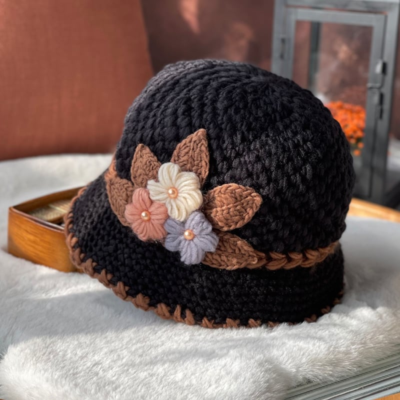 🎄Women's Flowers Knitted Woolen Hat