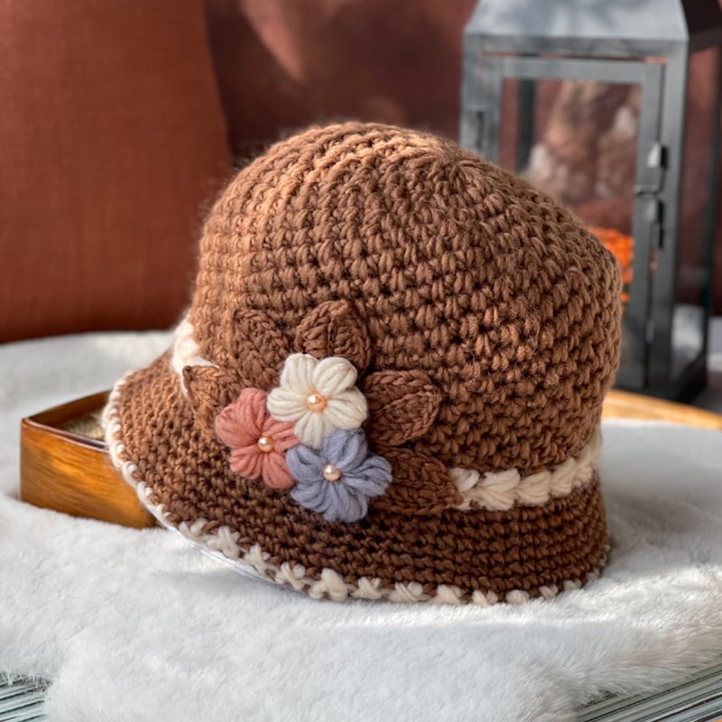 🎄Women's  Flowers Knitted Woolen Hat