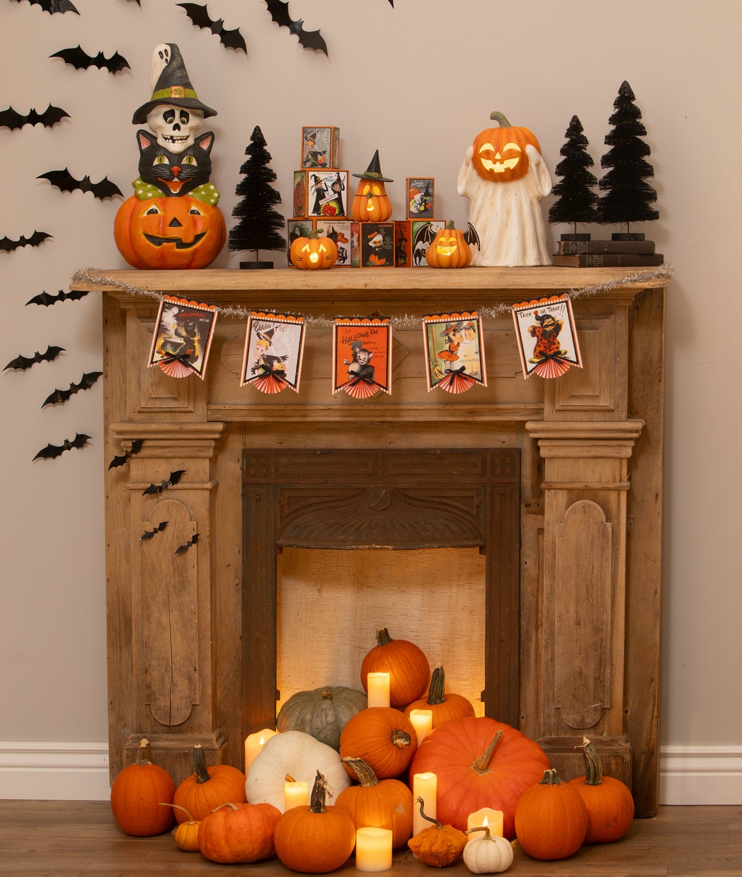 Retro Halloween Garland