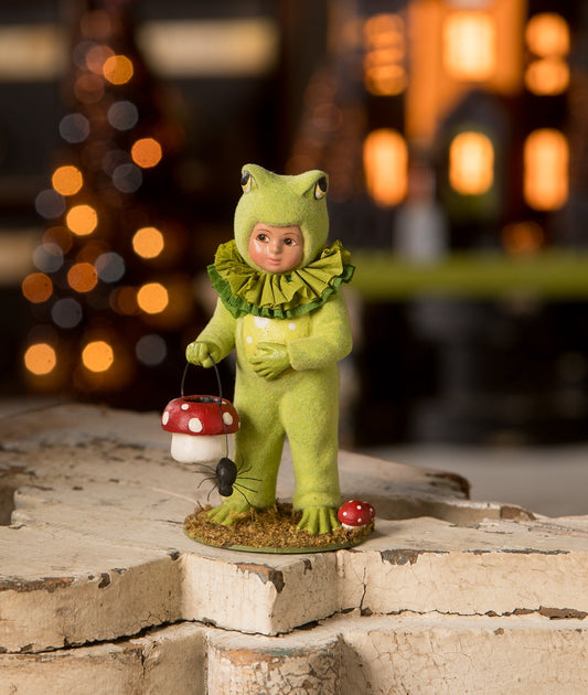 Dressed Up Ollie Frog Figurine