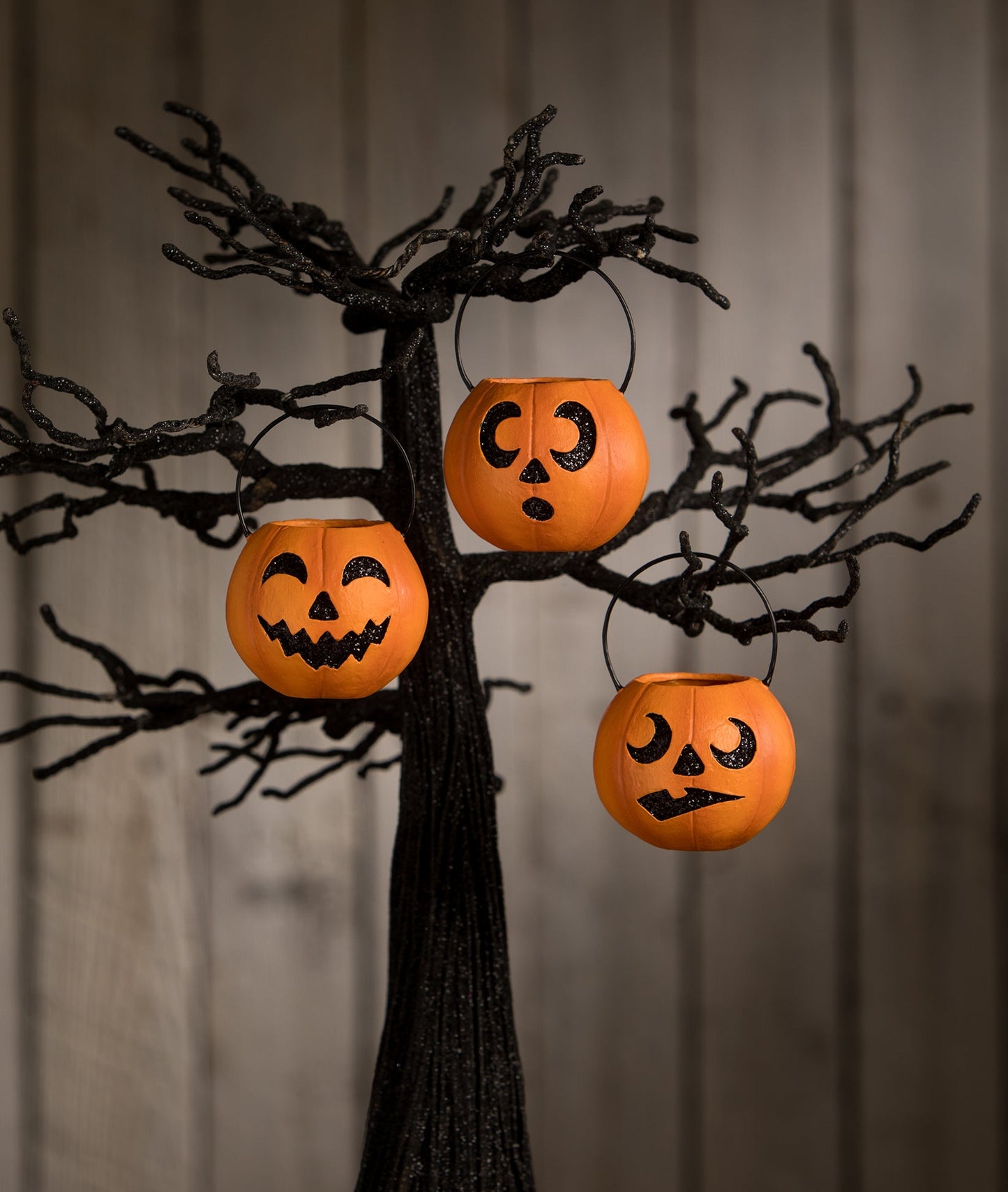 Surprised Pumpkin Bucket, Mini
